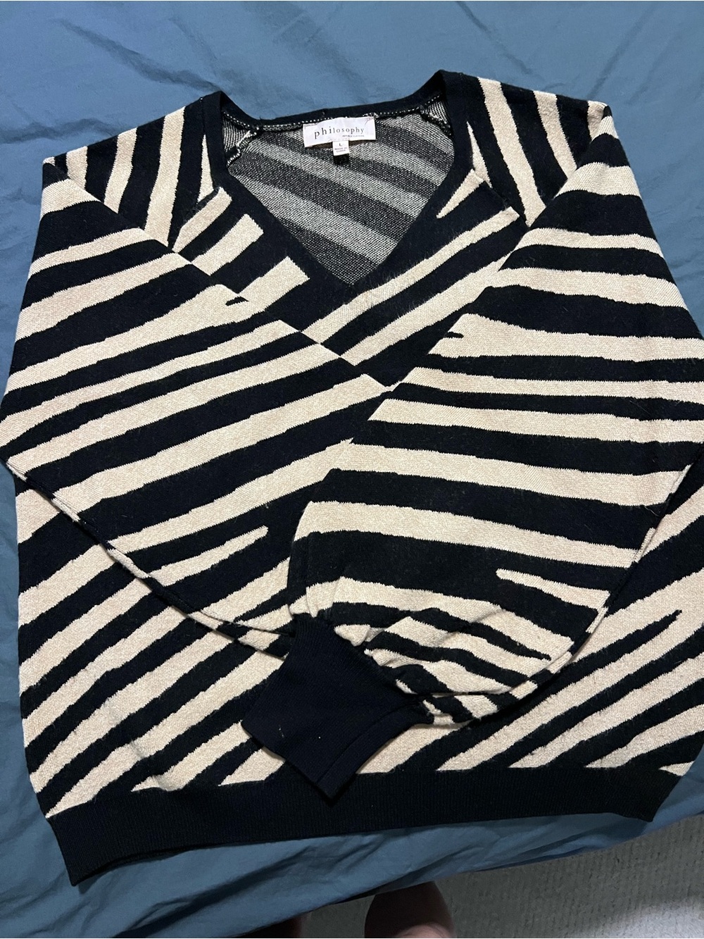 Philosophy Black & Cream Striped V-Neck Sweater with wide sleeve, bouncy at cuff